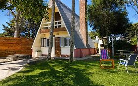 Casa Alpina Frente al Mar - Aguas Verdes